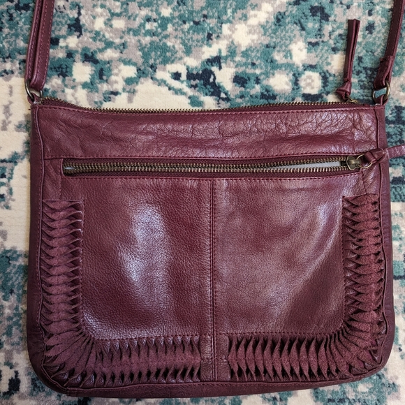 🎀 2/$15 Day & Mood Burgundy Leather Crossbody Purse - Picture 11 of 13